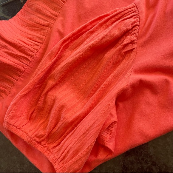 Crown & Ivy coral orange color blouson sleeve and ruffle drop waist knit Top XL - Picture 5 of 9